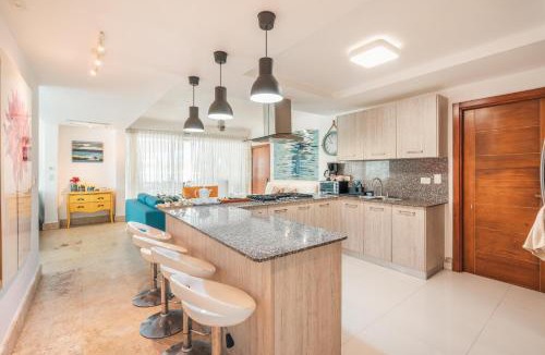El Soco Apartment | 3BR apartment with beach access and ocean view