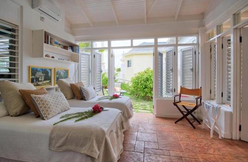 Silver Sands Villa | 3BR Beachfront Villa w/Staff-DRMNV
