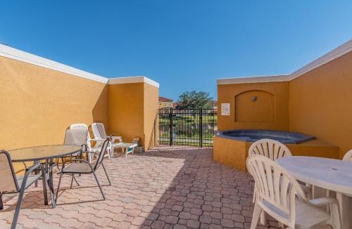 Kissimmee House | 3BR Terra Verde Townhome with Jacuzzi