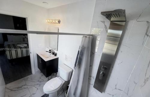 Naranja Apartment | 3BR Townhouse, Miami and the Keys