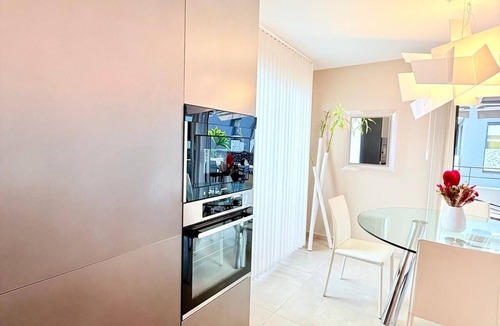 Villeneuve-Loubet Apartment | 3P Vue spectaculaire les pieds dans l’eau