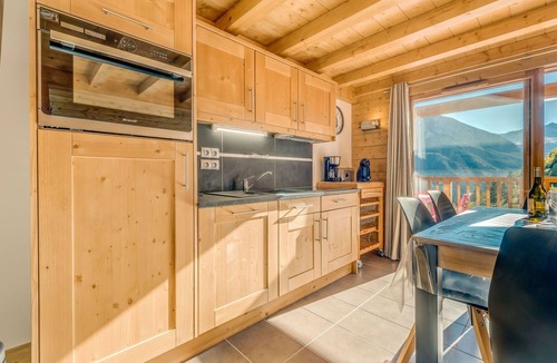 Champagny-en-Vanoise Apartment | 4* Apartment 6 ppl with wifi at the foot of the slopes