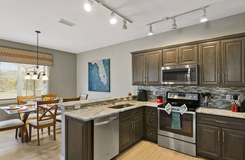 Sandy Ridge Villa | 4 Bed/3+ Bath Home w/Screened Pool + Spa -