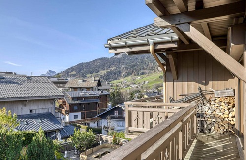 Megeve Apartment | 4-Bed Apartment with Wifi and Parking - Megève Center