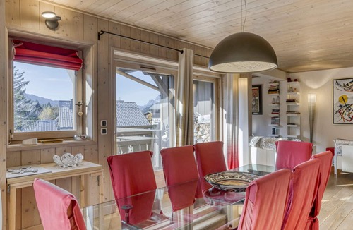 Megeve Apartment | 4-Bed Apartment with Wifi and Parking - Megève Center
