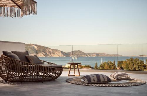 Laganas Villa | 4-Bedroom Private Villa Sea view & Swimming pool