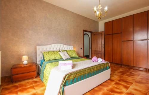 Roccadaspide House | 4 Bedroom Stunning Home In Roccadaspide