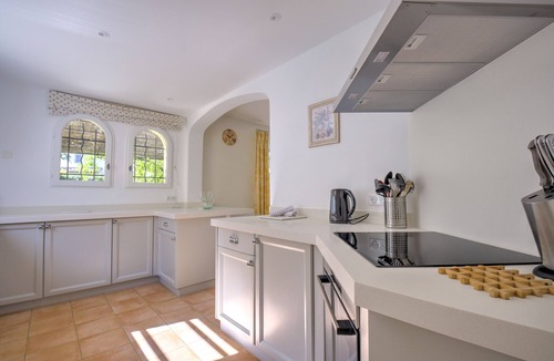 La Motte Villa | 4 BEDROOM VILLA - PRIVATE POOL AND GARDEN (N°348)