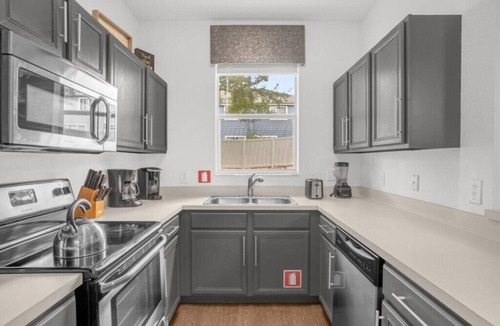 Regal Palms House | 4 Bedrooms/3 Bathrooms/Regal Palms (814 CA)