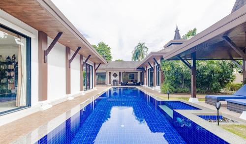 Bang Tao Villa | 4 BR Jacuzzi Pool Villa with Playground, near Layan, Laguna, Bang Tao beach