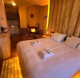 Megalo Chorio House | 4 MOUNTAIN HILLS