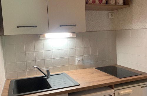 Termignon Apartment | 4-person apartment at the slopes with Wifi