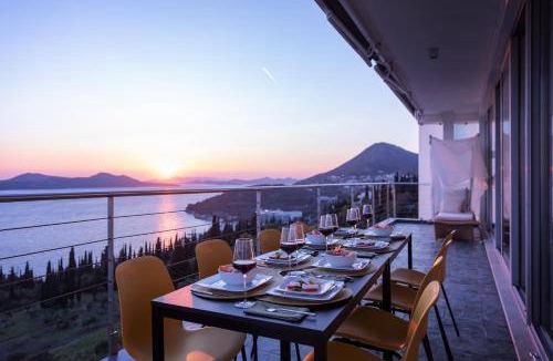 Municipality of Dubrovnik Villa | 450 m² Villa ∙ 4 bedrooms ∙ 8 guests