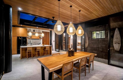 Pengosekan Villa | 4BR Villa Tenang Tropical Modern Villa with Private Pool in Ubud's Nature