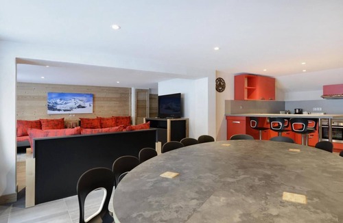 Bellentre Apartment | 4th floor, balcony, tv, ski locker, 144m², Montchavin La Plagne