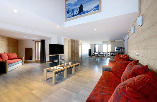Bellentre Apartment | 4th floor, balcony, tv, ski locker, 168m², Montchavin La Plagne