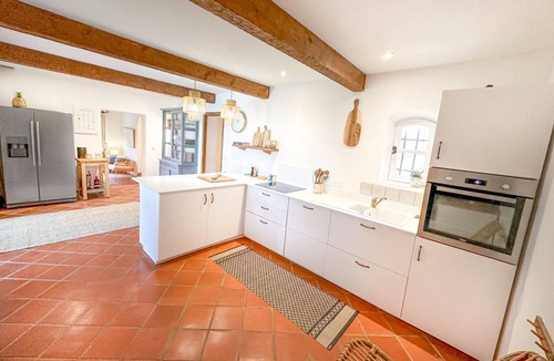 Aups House | 5 bedroom Mas, olive grove, heated pool 15 x 5m, air con, 5000m2 gardens