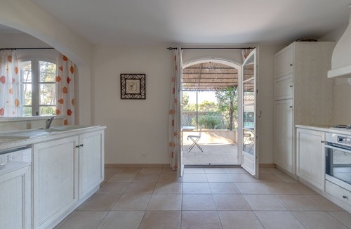 La Motte Villa | 5 BEDROOM VILLA WITH PRIVATE POOL AND GARDEN (N°359)