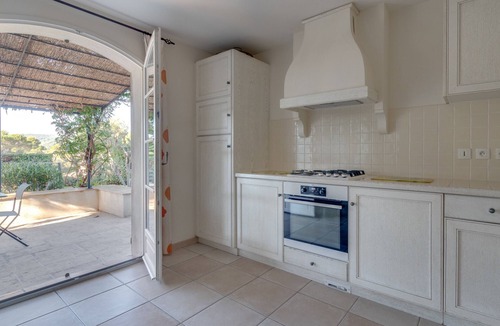 La Motte Villa | 5 BEDROOM VILLA WITH PRIVATE POOL AND GARDEN (N°359)