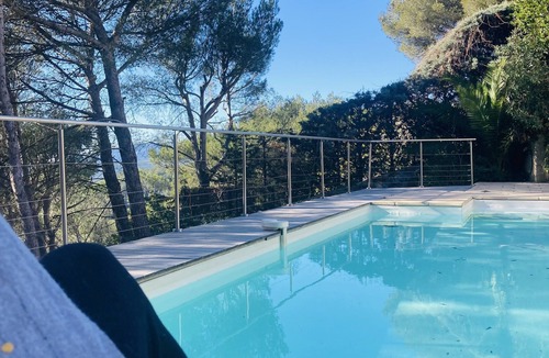 Roquefort-la-Bedoule Villa | 5 bedrooms and 3 bathrooms Luxurious villa 6km from Cassis