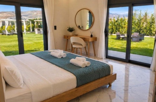 Gramvousa Villa | 500 sqm Private Garden, Outdoor Kitchen, near Falasarna & Balos Beach