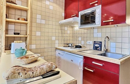 Tignes le Lac Apartment | 50m from resort center, 4th floor, view mountain, balcony, tv, 30m², Tignes