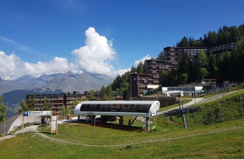Arc-1600 Apartment | 50m from resort center, 1st floor, tv, 24m², Les Arcs