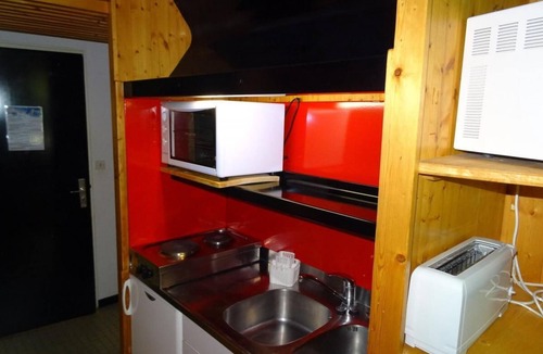 Arc-1600 Apartment | 50m from resort center, 1st floor, balcony, tv, 30m², Les Arcs