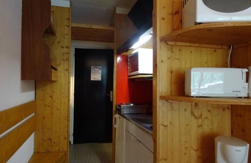 Arc-1600 Apartment | 50m from resort center, 1st floor, balcony, tv, 30m², Les Arcs