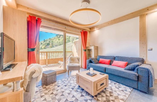 Champagny-en-Vanoise Apartment | 57 m² Apartment ∙ 2 bedrooms ∙ 6 guests