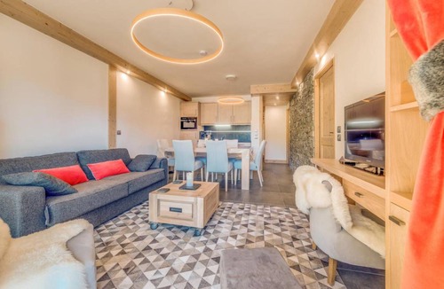 Champagny-en-Vanoise Apartment | 57 m² Apartment ∙ 2 bedrooms ∙ 6 guests