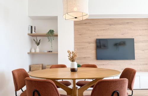 Le Suquet Apartment | 5A - APARTMENT FACING PORT & Town Hall