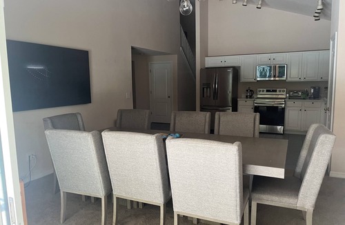 Sandy Ridge House | 5bd 4bth 20 min to Disney FREE Heated POOL & Spa. 2 Master suites.