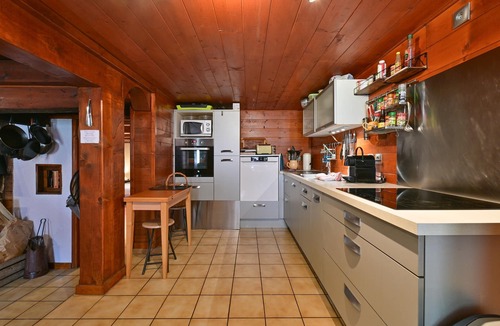 Les Clefs Apartment | 5P - 2 Bedrooms - Garden Level Apartment - Aravis Annecy