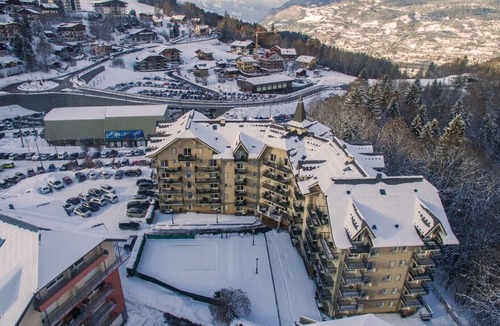 Saint-Gervais-les-Bains Apartment | 5th floor, swimming pool, balcony, parking, tv, 49m², Saint Gervais