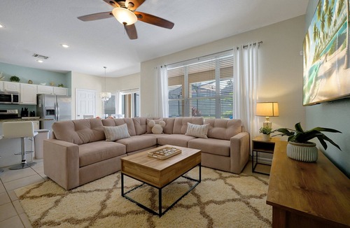 Windsor Hills Villa | 6 Bedroom Resort Home, private pool/spa, FREE Heat
