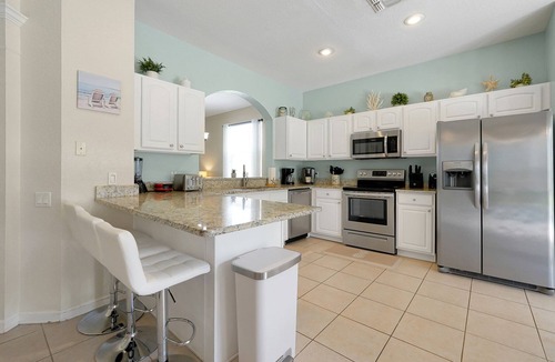 Windsor Hills Villa | 6 Bedroom Resort Home, private pool/spa, FREE Heat