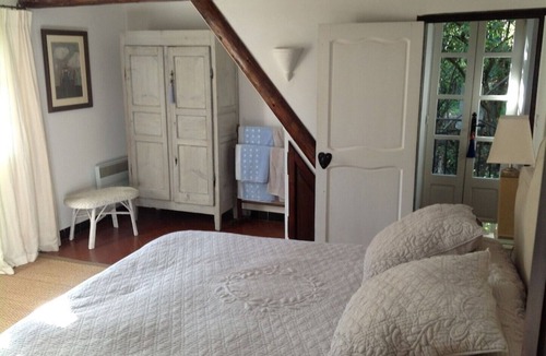Seillans House | 6: Wonderful old farmhouse 5 minutes from the medieval village of Seillans.