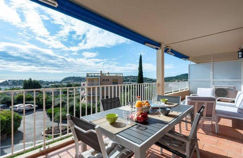 Cavalaire-sur-Mer Apartment | 60 m² Apartment ∙ 1 bedroom ∙ 4 guests