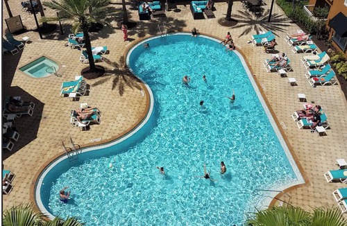 Florida Center Apartment | 604 Luxury Suite with Universal Orlando Attraction Views