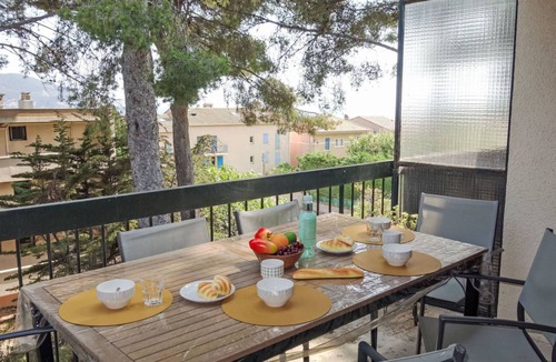 Saint-Cyr-sur-Mer Apartment | 65 m² Apartment ∙ 2 bedrooms ∙ 4 guests