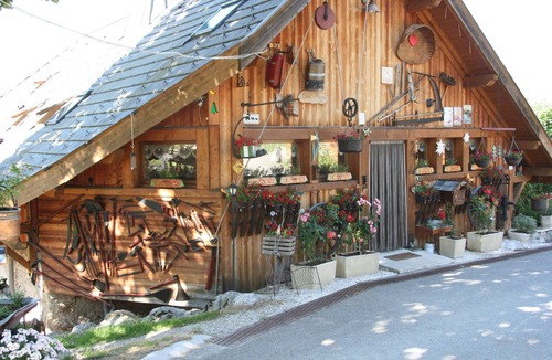 Alex Cottage | 68 M² FURNISHED APARTMENT IN A CHALET IN HAUTE-SAVOIE BETWEEN ARAVIS AND ANNECY