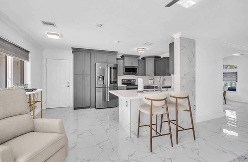 Princeton House | 6BR Villa Tropical Haven Private Pool & BBQ