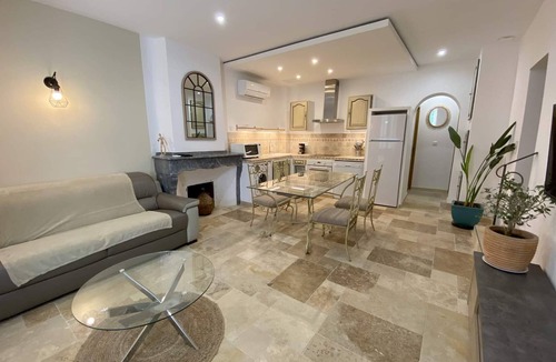 Barjols House | 7 Bedroom Private vacation home in Barjols