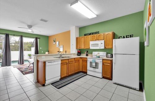 Windsor Hills House | 7644 Sir Kaufmann