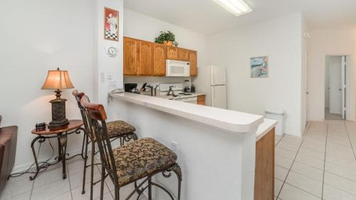 Windsor Hills House | 7652 Otterspool