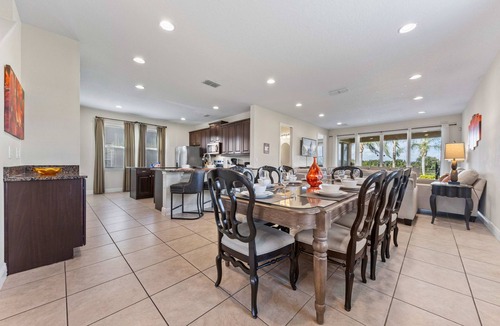 West Kissimmee Villa | 7703 Banyon Way