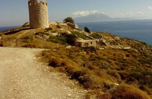 Agios Kirykos Apartment | #8 Drakano rooms, for nature lovers