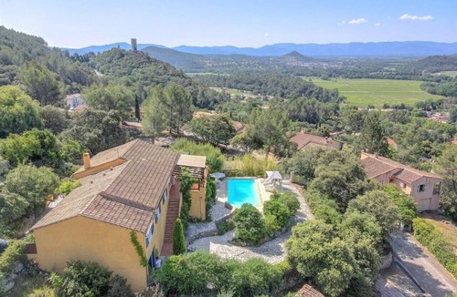 Taradeau Villa | 8 persons villa with private pool, air conditioning, views and good wifi