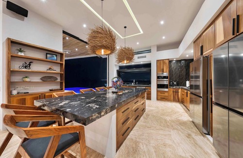Isla Mujeres House | 9BR Private Oceanfront Villa- Sleeps 26- Chef & Concierge